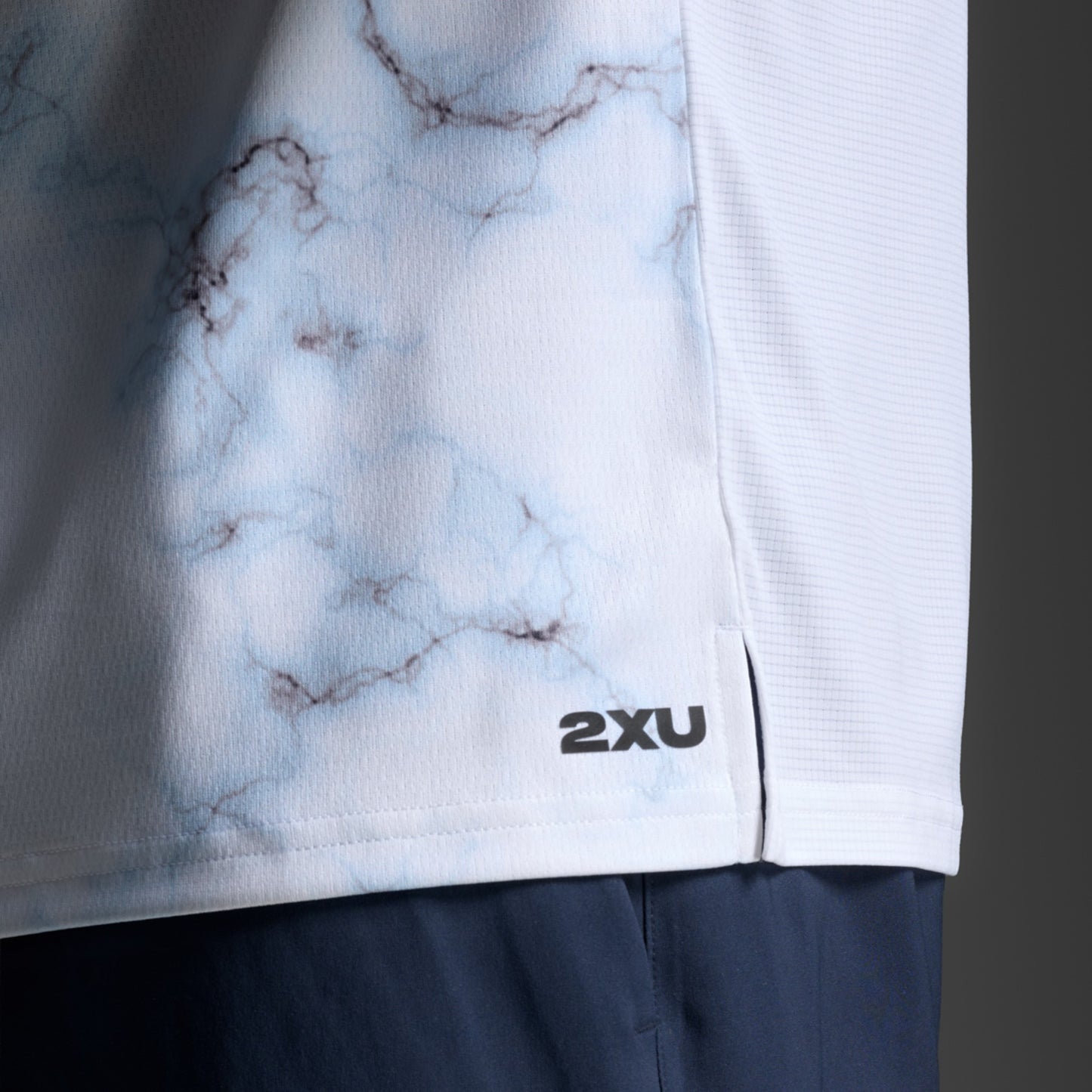 2XU South Africa - Men's Aero Mesh Tee - S