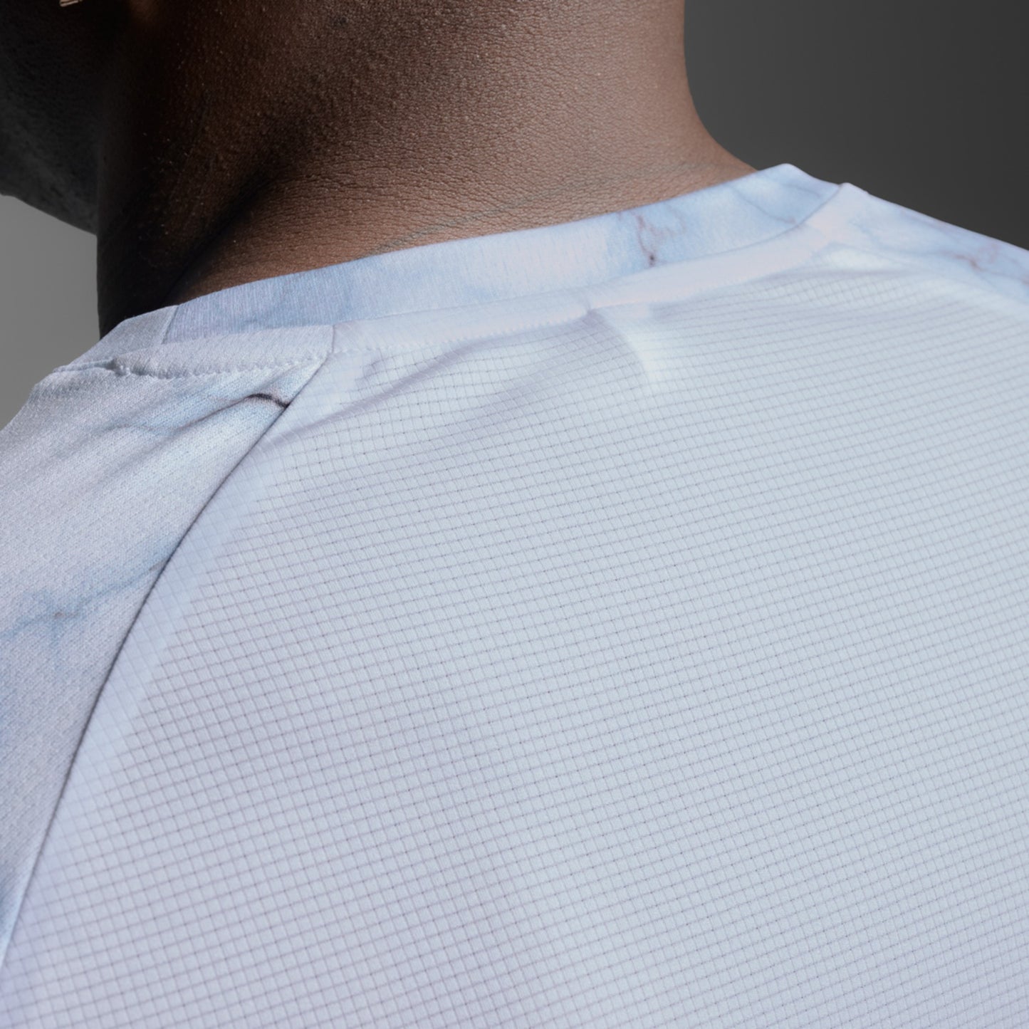 2XU South Africa - Men's Aero Mesh Tee - S