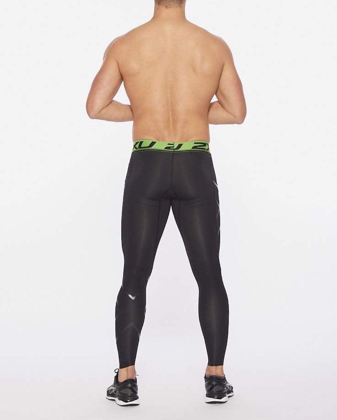 2XU SA - Men's Refresh Recovery Compression Tights - Black/Nero