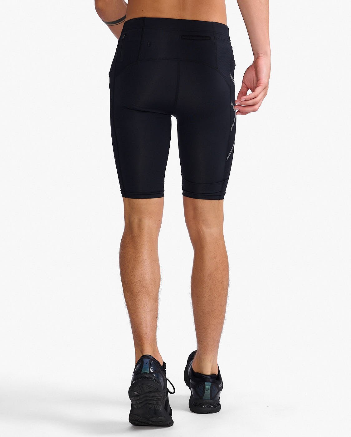 2XU South Africa - Men's Light Speed Compression Shorts - Black/Black Reflective