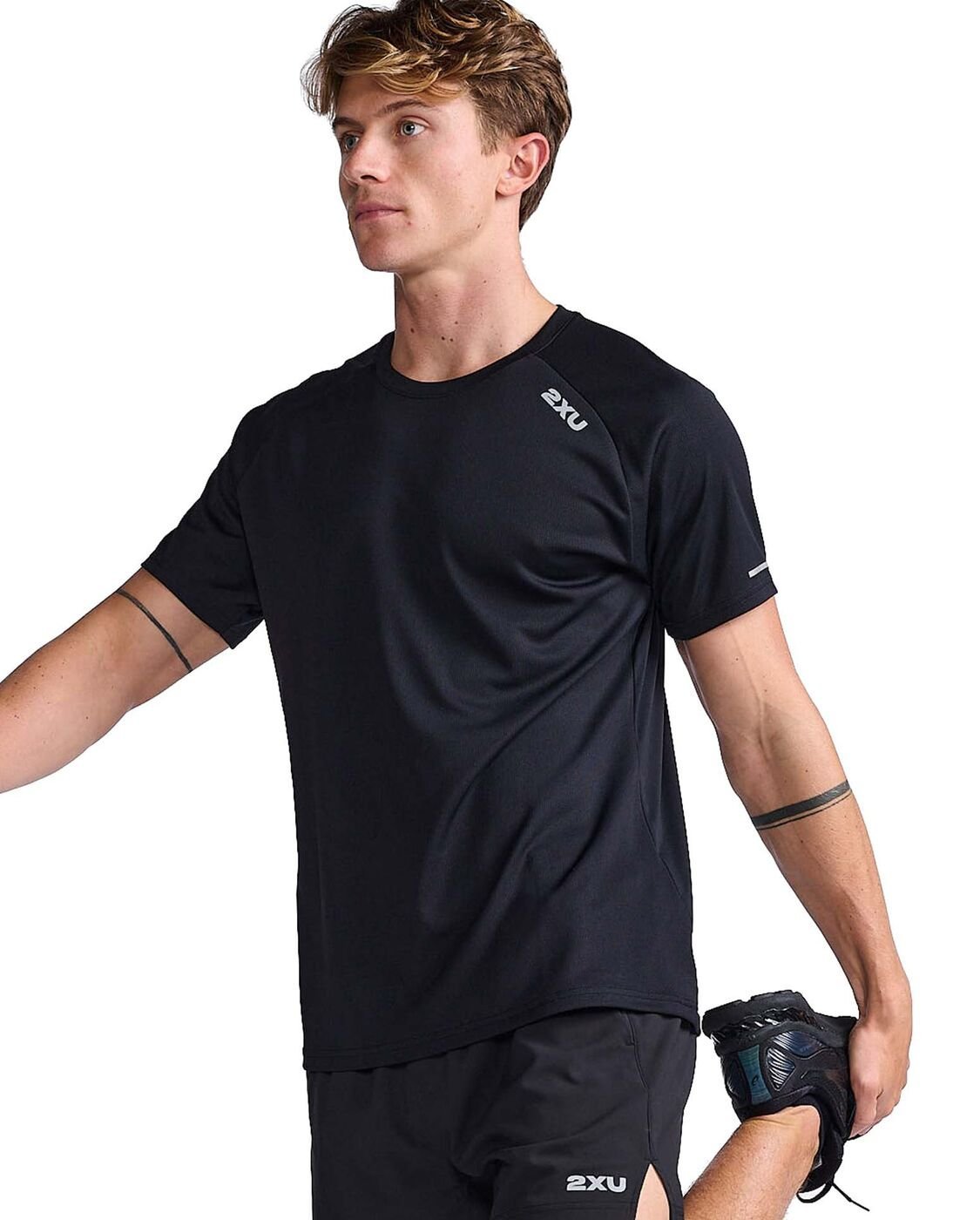 2XU South Africa - Men's Aero Tee - Black - Black/Silver Reflective