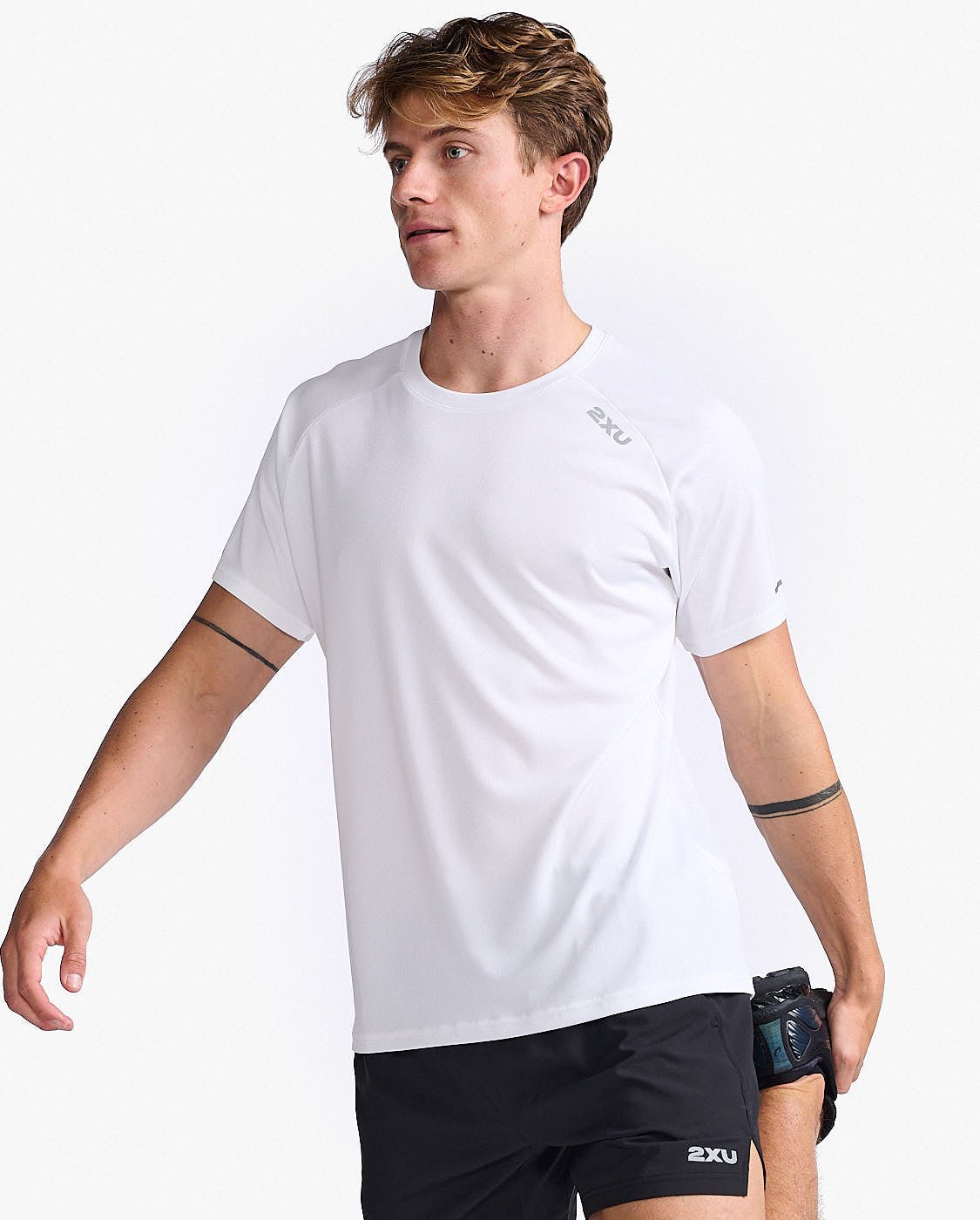 2XU South Africa - Men's Aero Tee - White/Silver Reflective