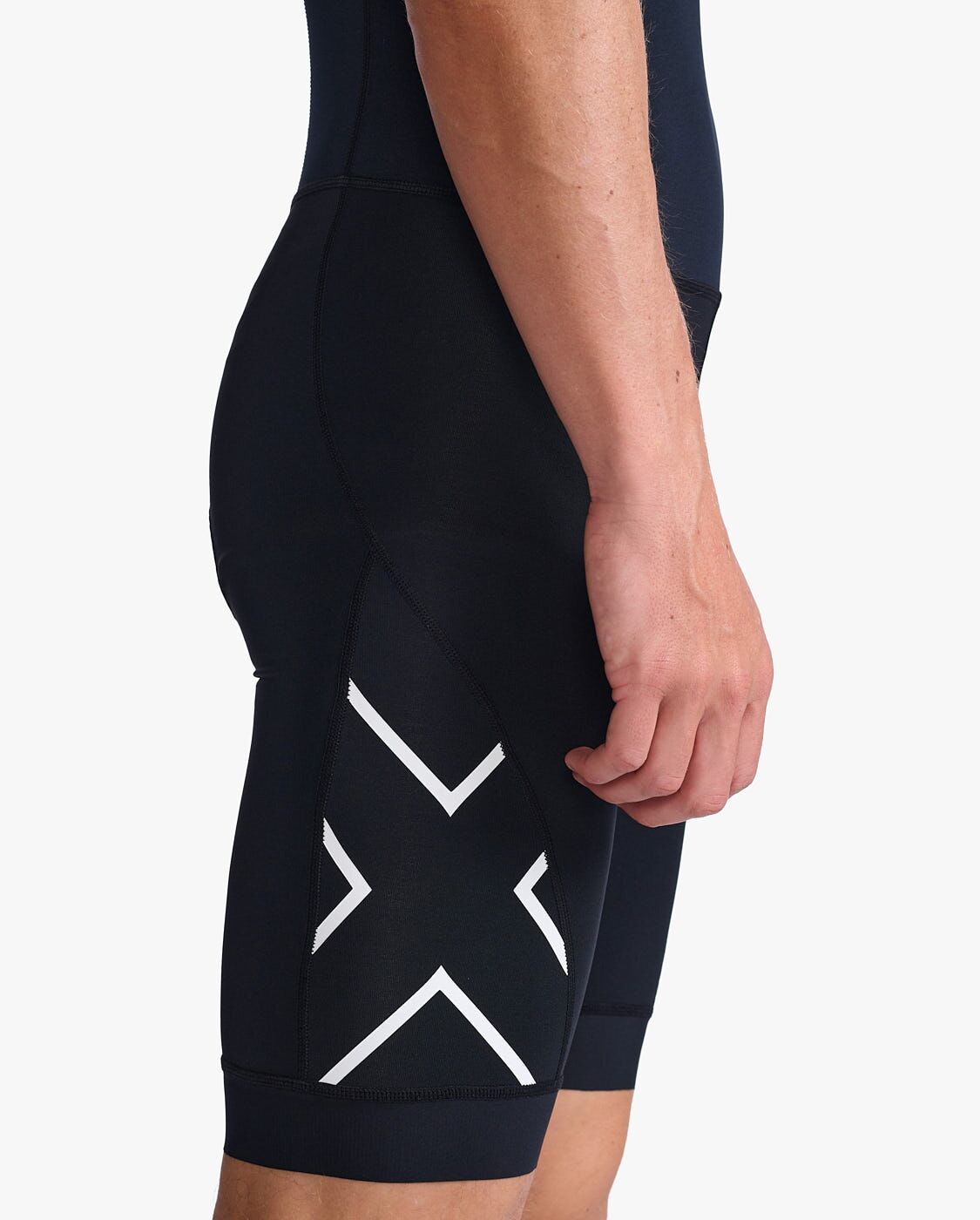 2XU South Africa - Mens Core Sleeved Trisuit - BLK/WHT