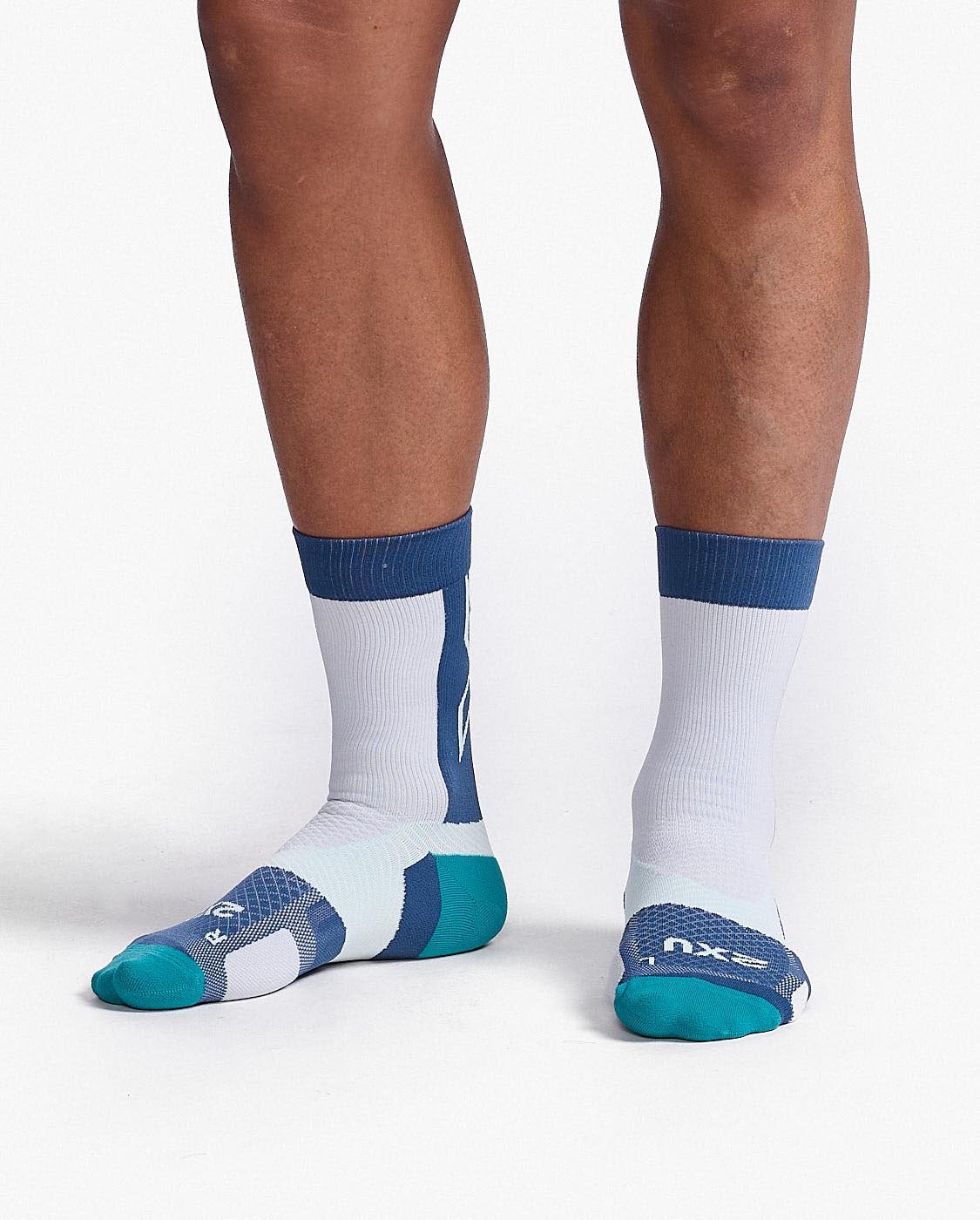 2XU South Africa - Unisex Vectr Light Cushion Crew Socks - Moonlight/Glacier