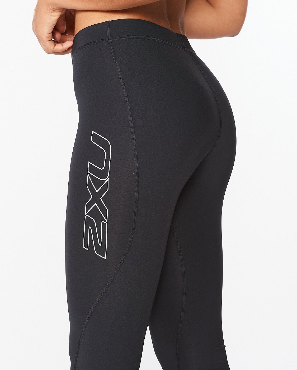 2XU SA - Women's Core Compression 3/4 Tights - Black/Silver