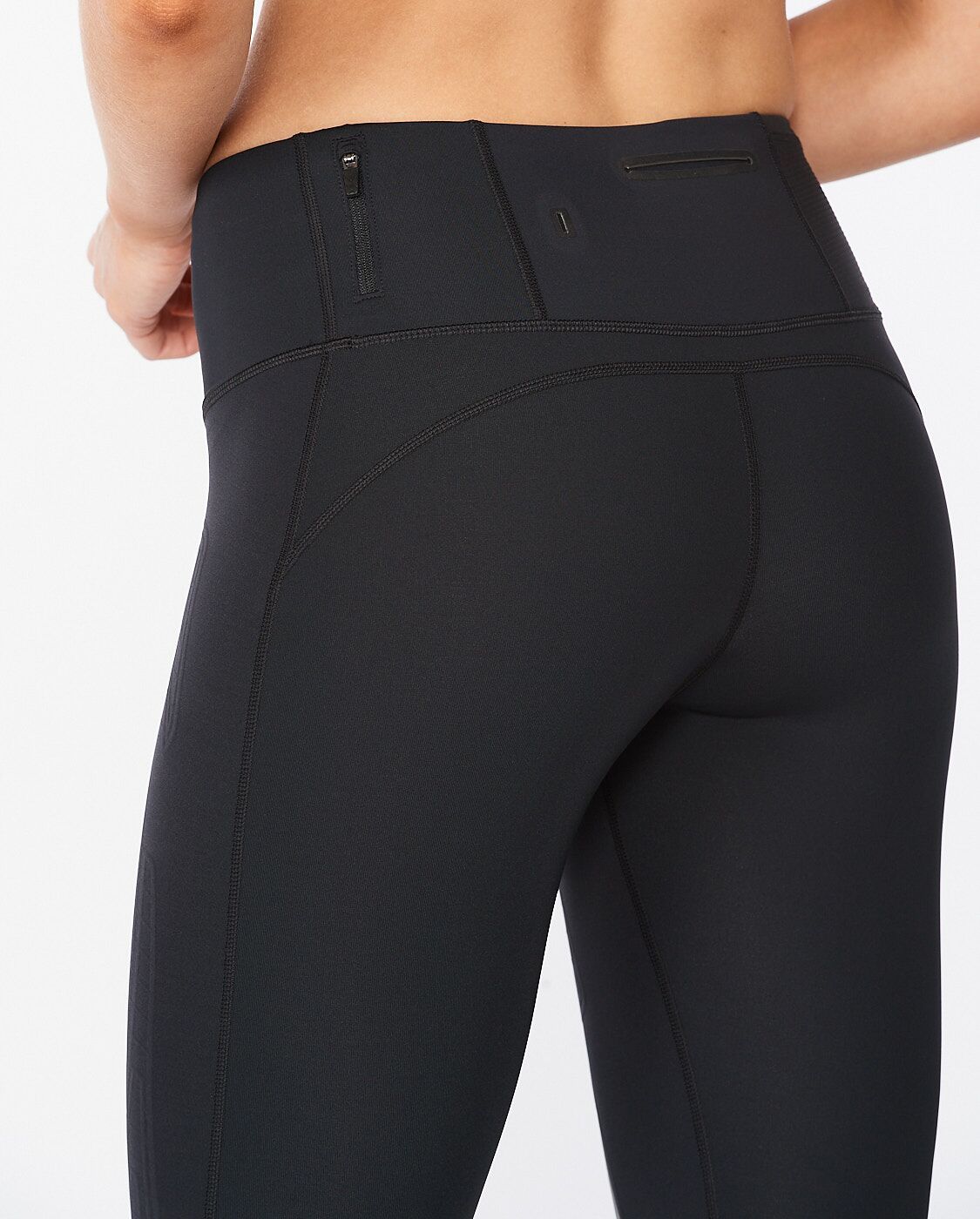 2XU South Africa - Women's Light Speed Mid-Rise Compression Tights - Black/Black Reflective