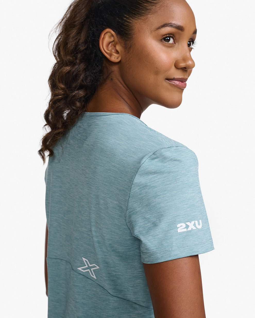 2XU South Africa - Womens Motion Tee - CMB/WHT