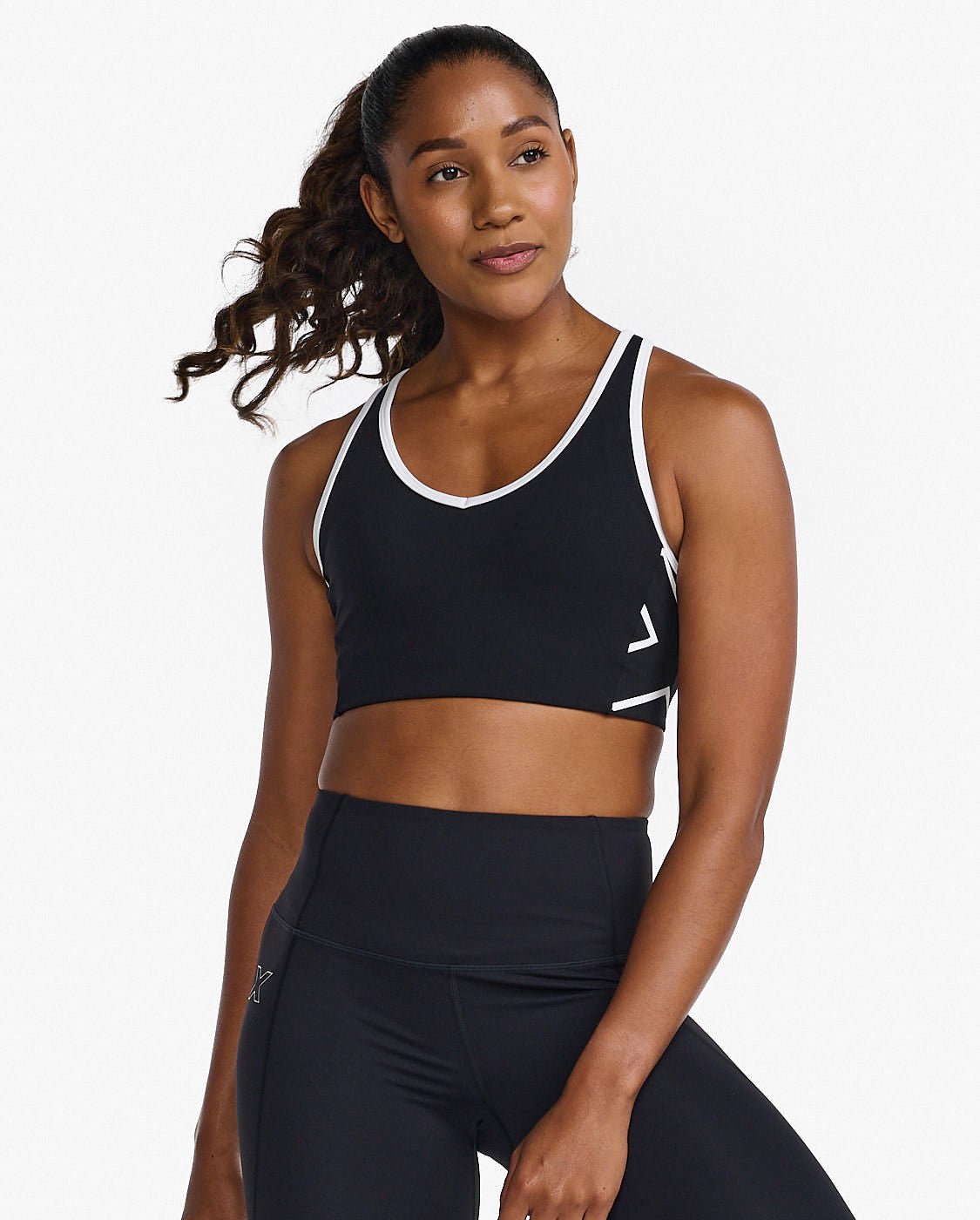 2XU South Africa - Womens Motion Racerback Bra - BLK/WHT