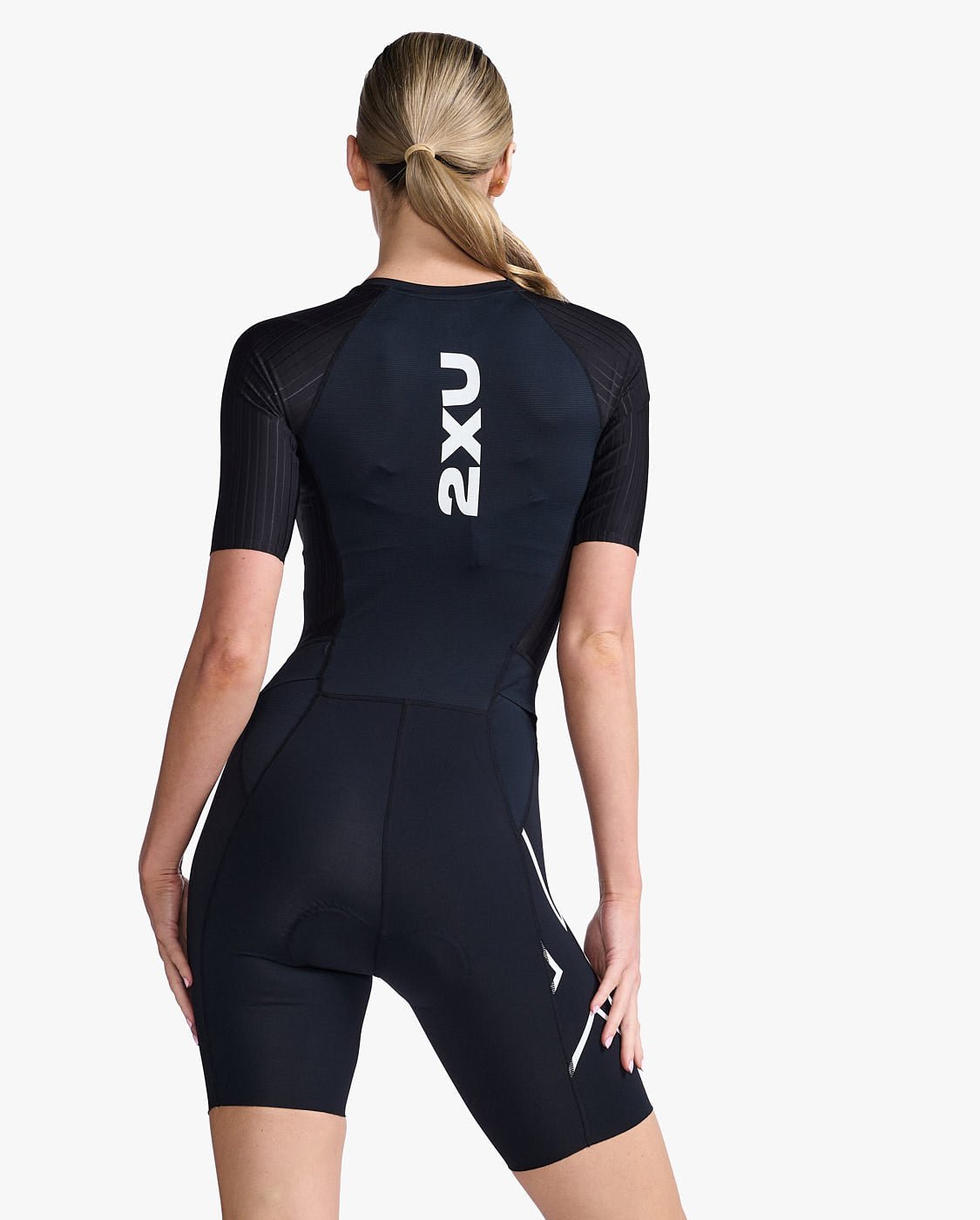 2XU South Africa - Womens Aero Sleeved Trisuit - BLK/WHT