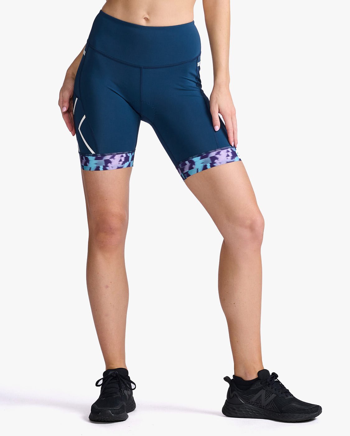 2XU South Africa - Womens Core 7 Inch Tri Short - Moonlight/White