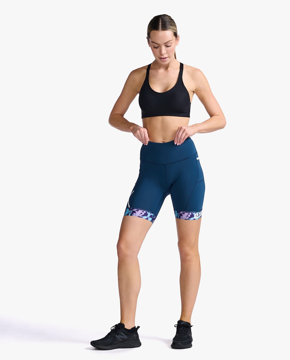 2XU South Africa - Womens Core 7 Inch Tri Short - Moonlight/White