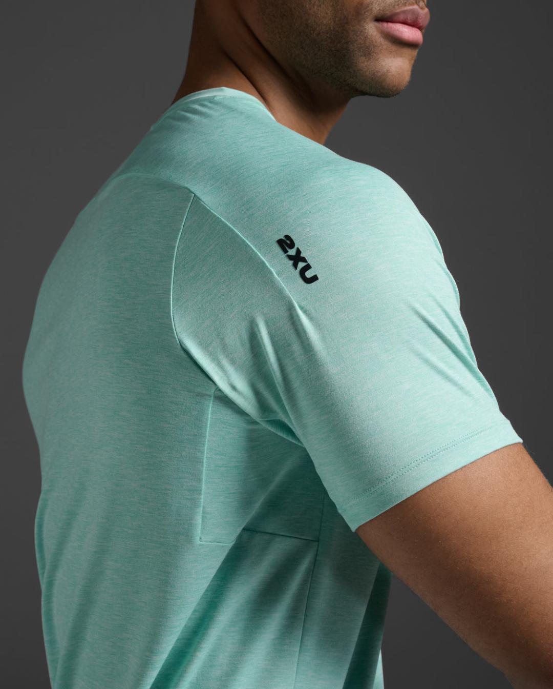 2XU South Africa - Men's Motion Tee - Aqua / Jupiter