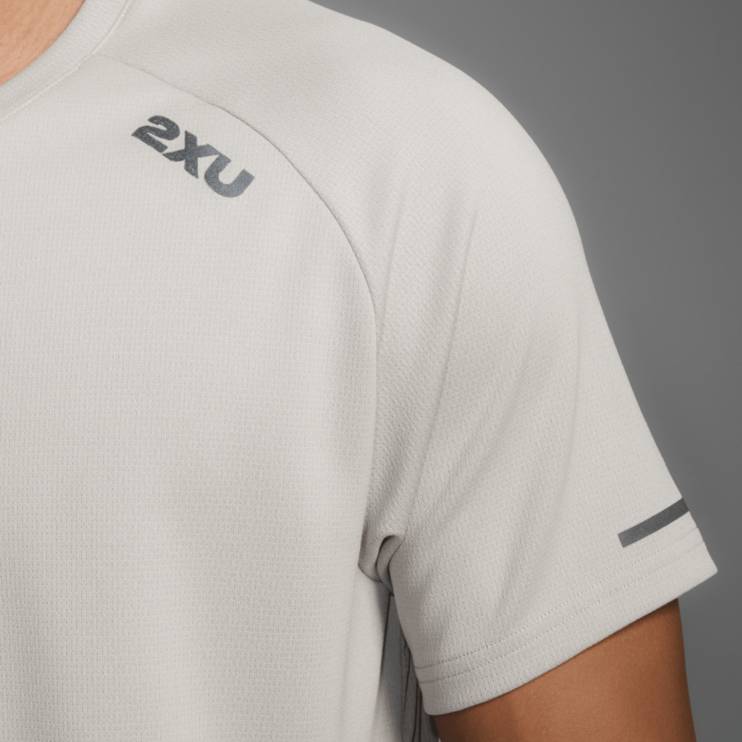 2XU South Africa - Men's Aero Tee - CAR/BRF