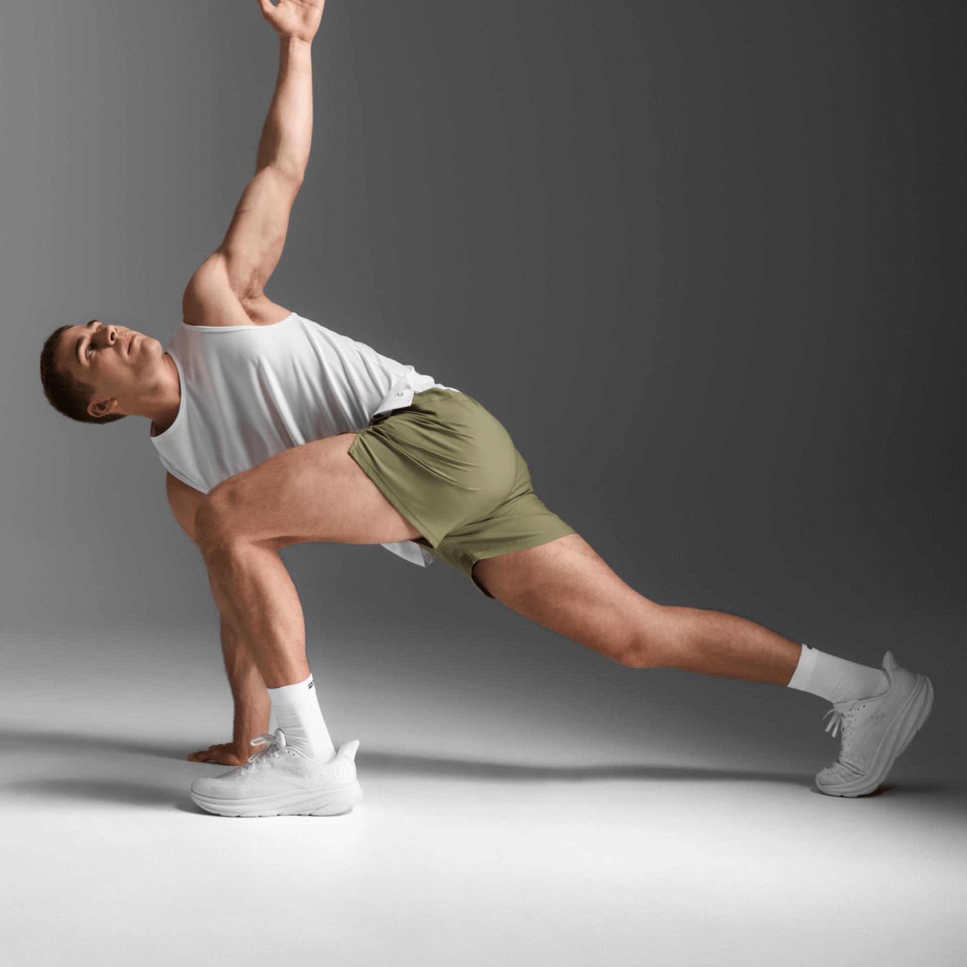 2XU South Africa - Men's Aero 5 Inch Shorts - Hunter/Black Reflective