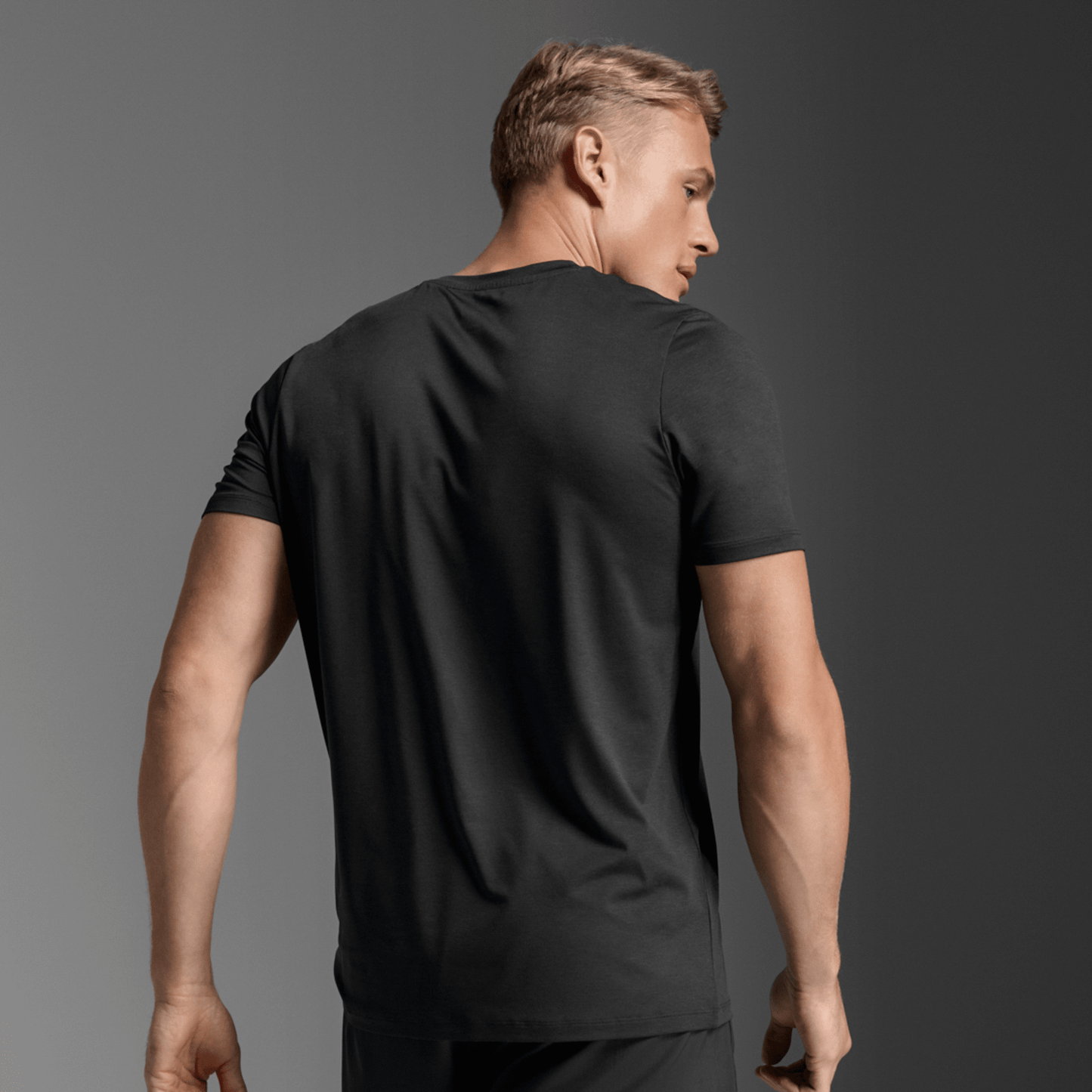 2XU South Africa - Men's Motion Soft Jersey Tee - BLK/BLK