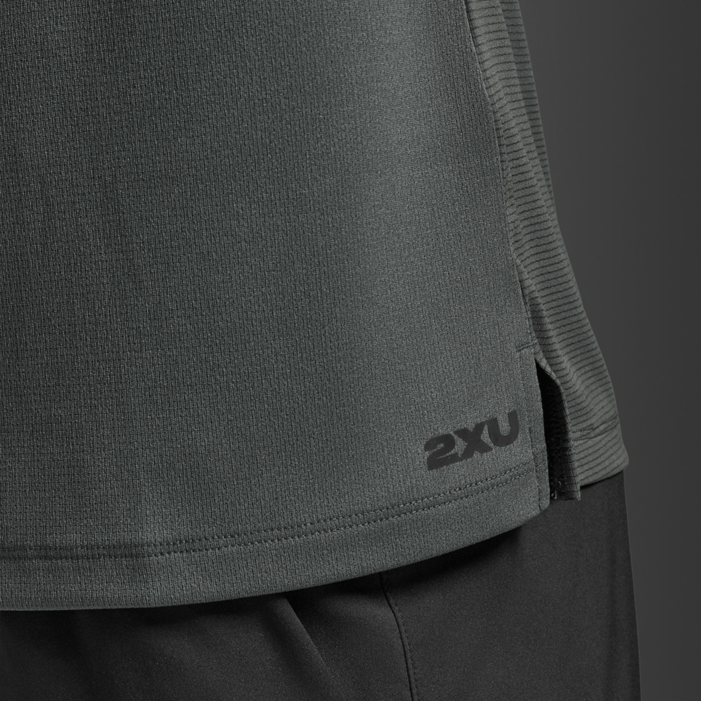 2XU South Africa - Men's Aero Mesh Tee - S