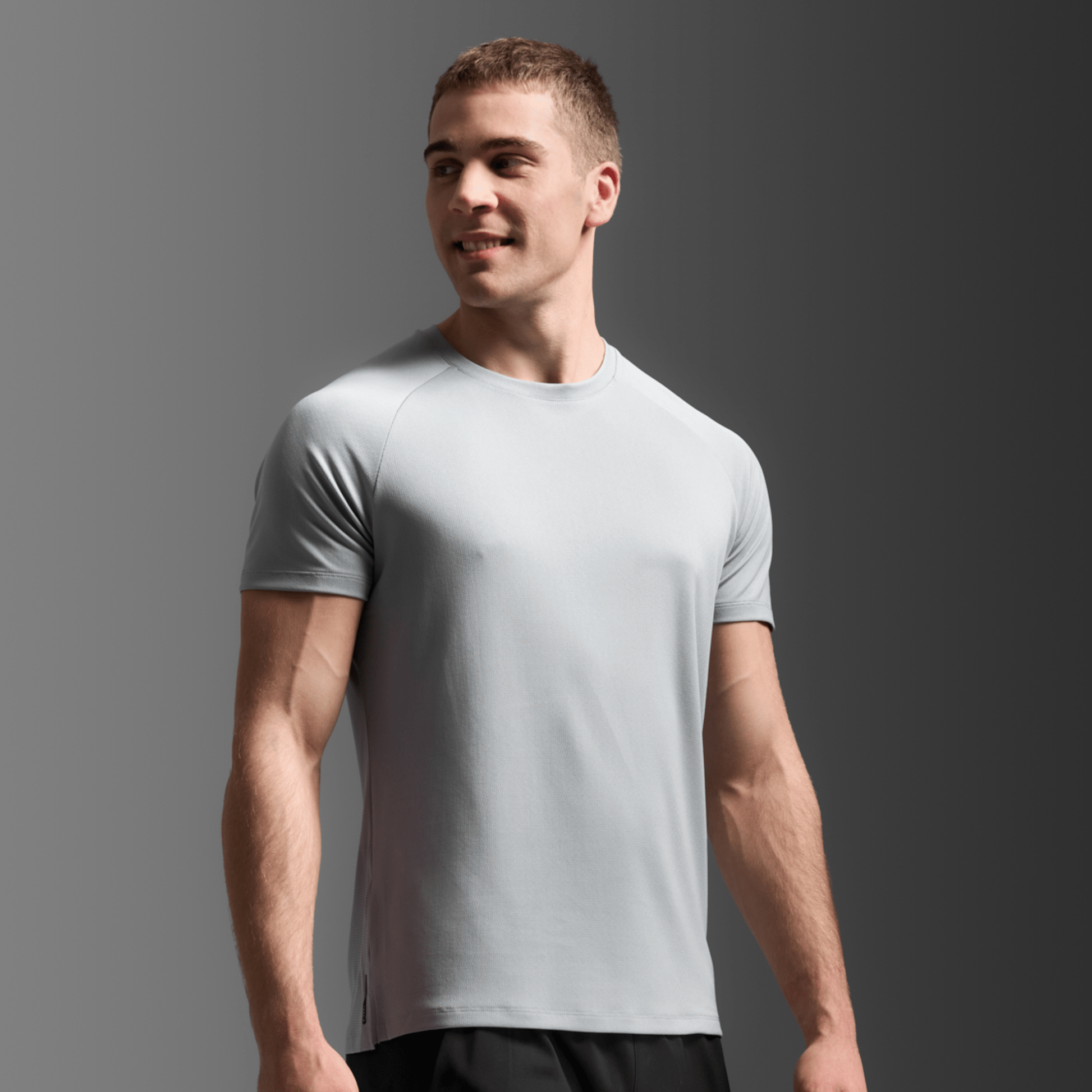 2XU South Africa - Men's Aero Mesh Tee - S
