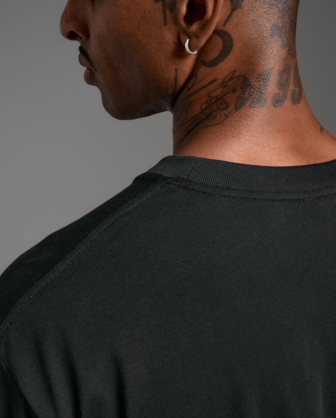 2XU South Africa - EZ Oversize Organic Cotton Tee - S