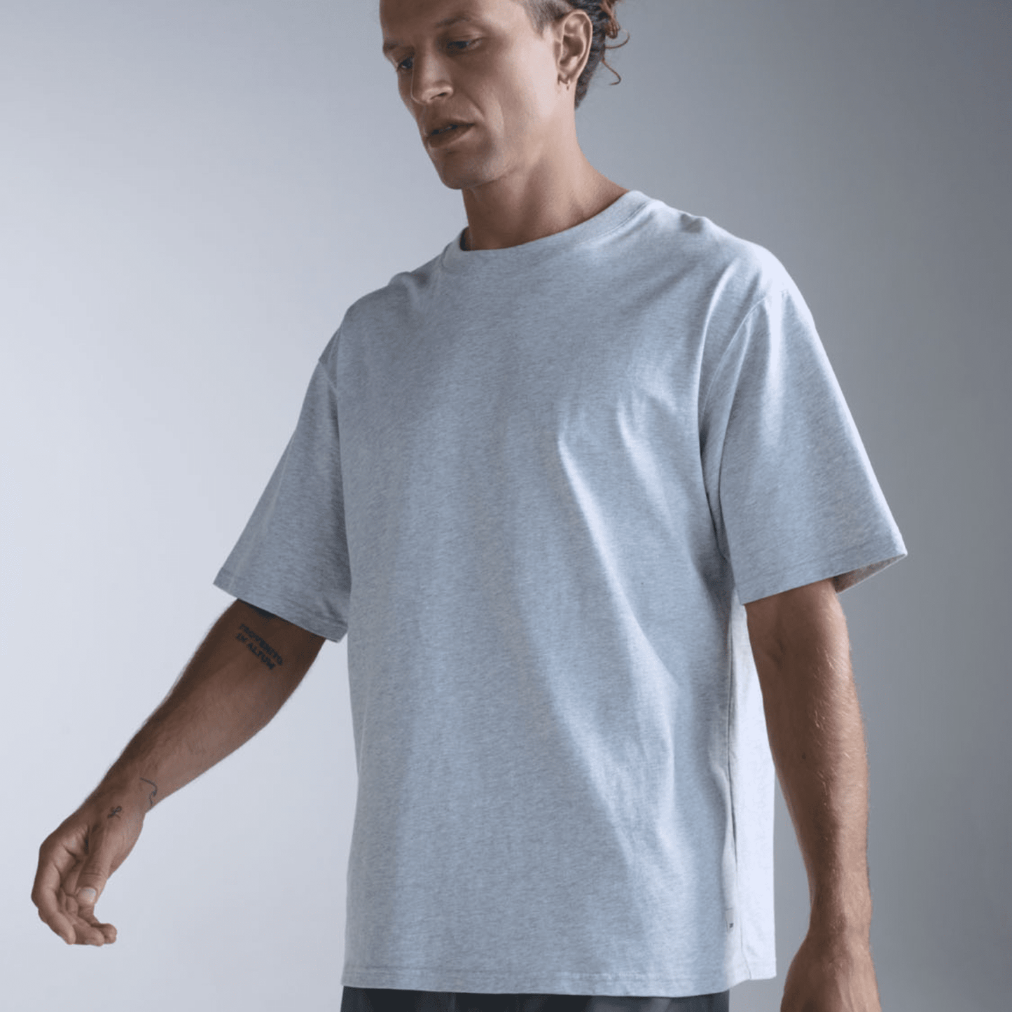2XU South Africa - EZ Oversize Organic Cotton Tee - S