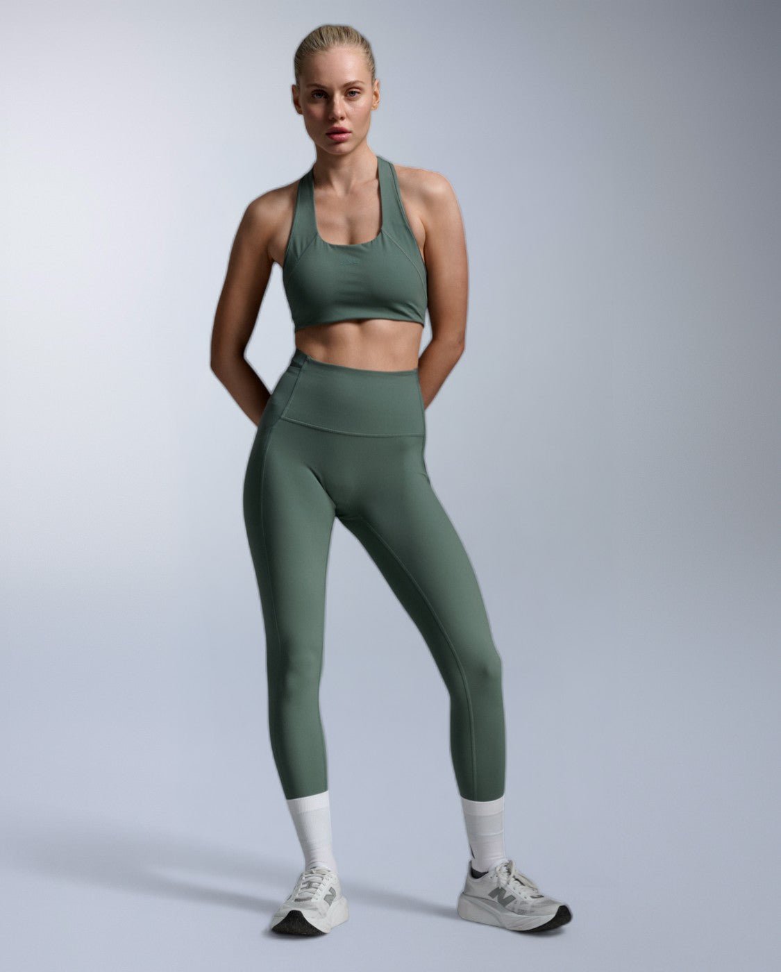 2XU South Africa - Women's Form Stash Hi-Rise Compression Tights - OLIVE LEAF/OLIVE LEAF