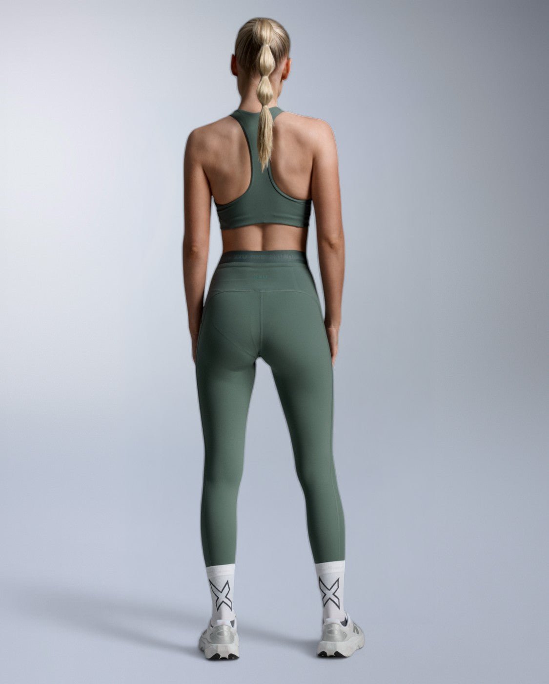 2XU South Africa - Women's Form Stash Hi-Rise Compression Tights - OLIVE LEAF/OLIVE LEAF