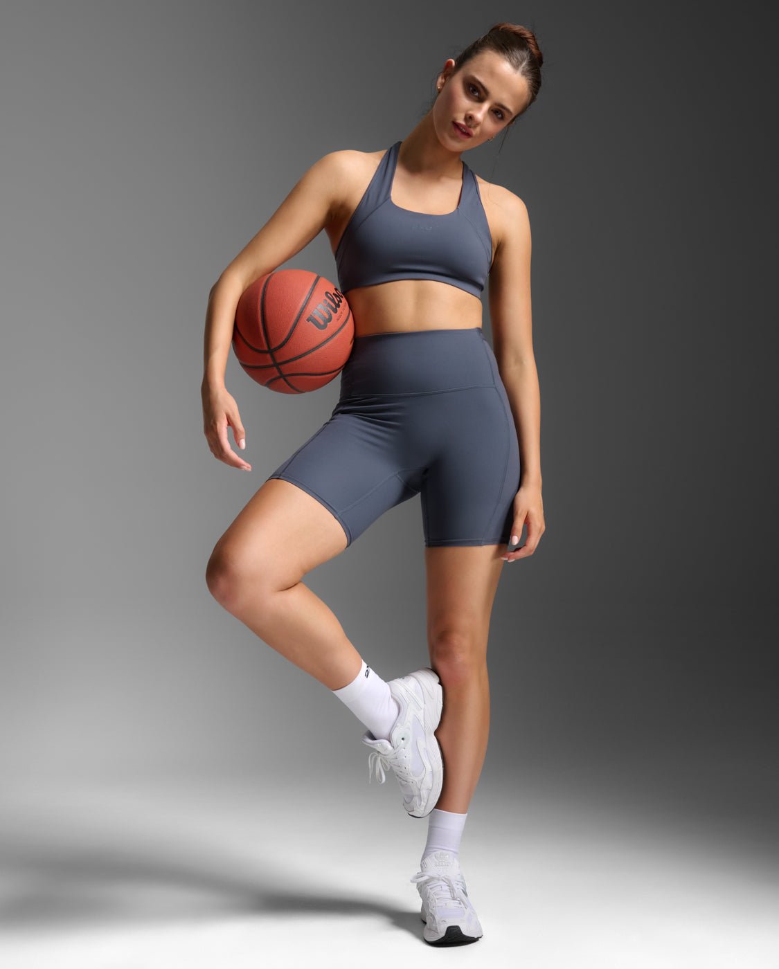 2XU South Africa - Women's Form Stash Hi - Rise Bike Shorts - India Ink/India Ink1