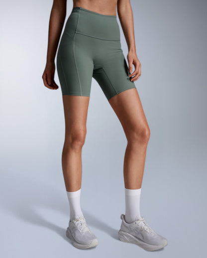2XU South Africa - Women's Form Stash Hi-Rise Bike Shorts - Olive Leaf / Olive Leaf