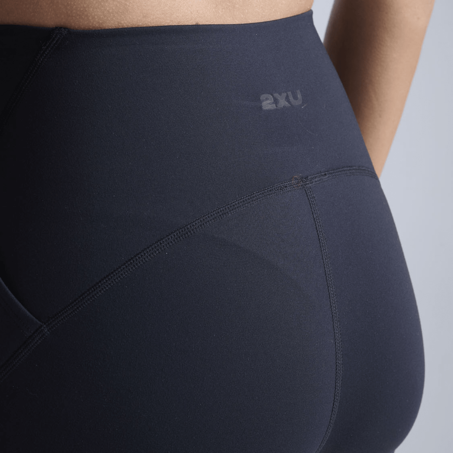 2XU South Africa - Women's Flex Hi - Rise 4in Compression Short - Black/Black