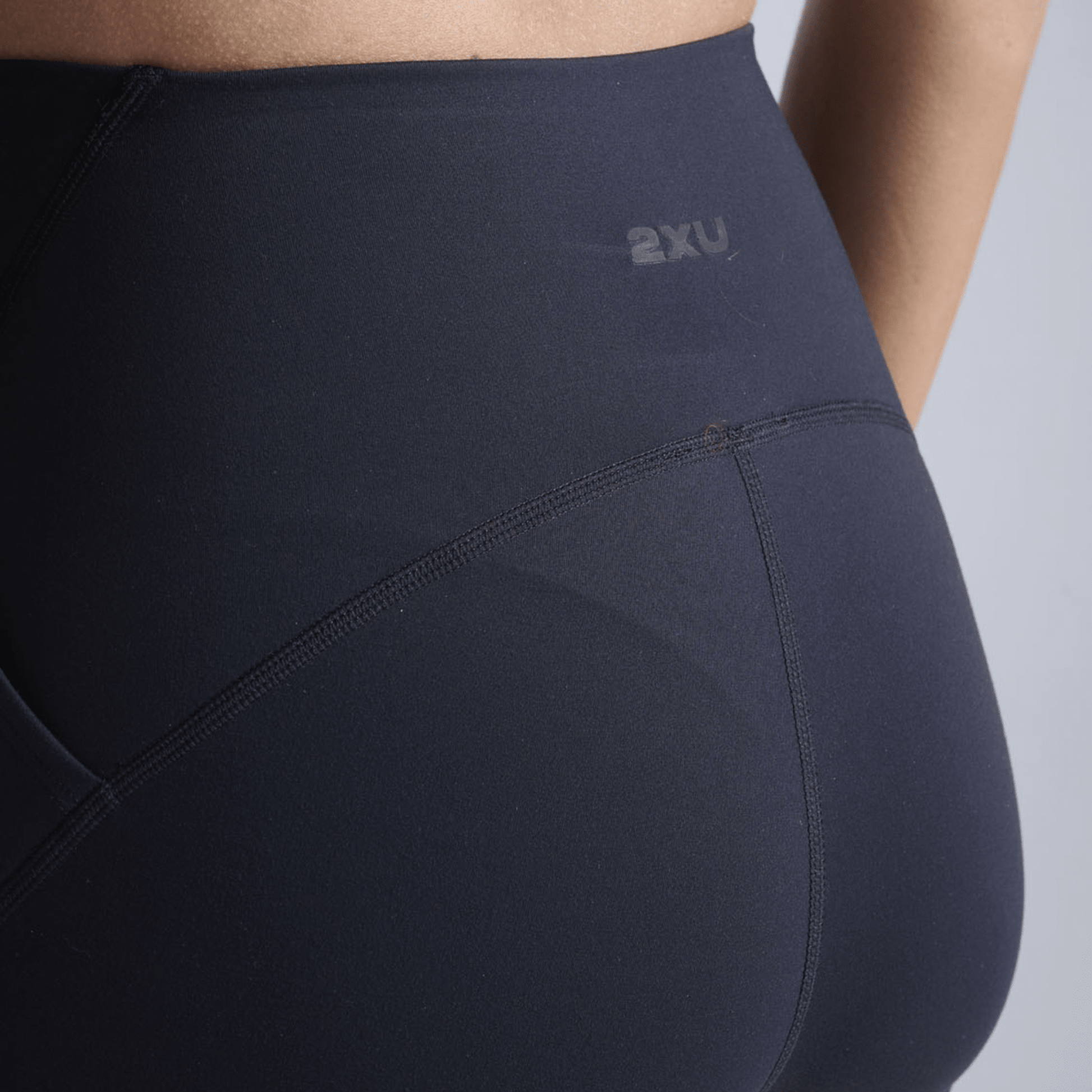 2XU South Africa - Women's Flex Hi - Rise 4in Compression Short - Black/Black