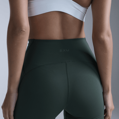 2XU South Africa - Women's Flex Hi - Rise 4in Compression Short - Ever Green / Ever Green