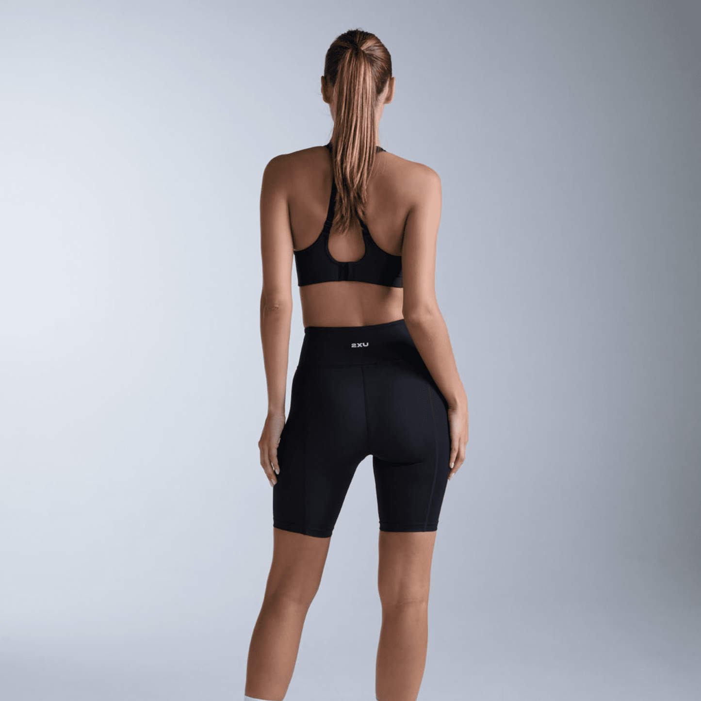 2XU South Africa - Women's Core Hi - Rise Compression 7 Inch Short - Black/Silver