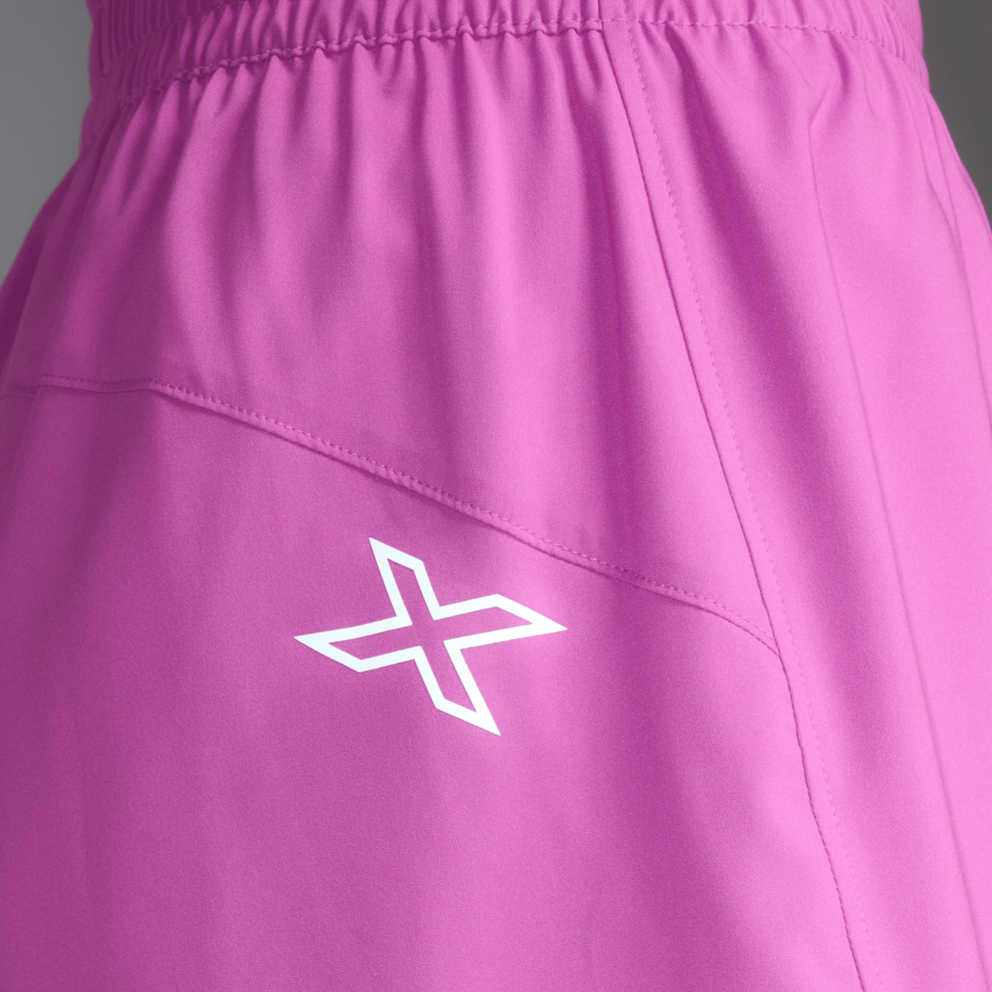 2XU South Africa - Women's Aero Hi - Rise 4 inch Shorts - Hyper Violet/White Reflective