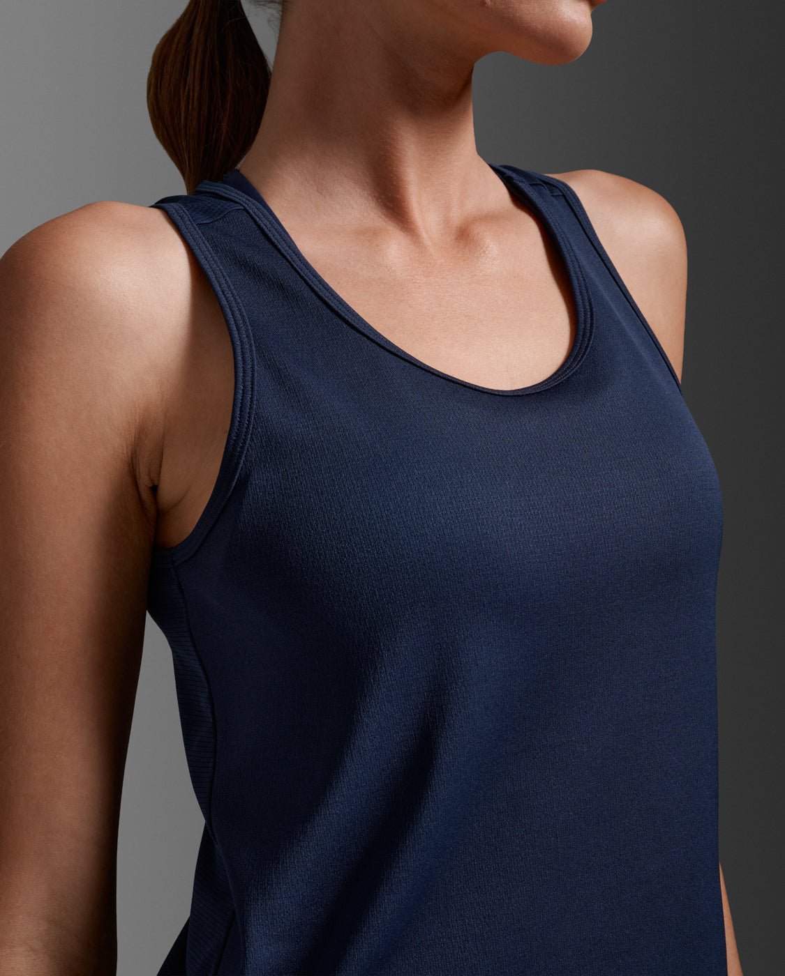 2XU South Africa - Women's Aero Singlet - S