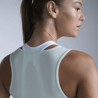 2XU South Africa - Women's Aero Singlet - S