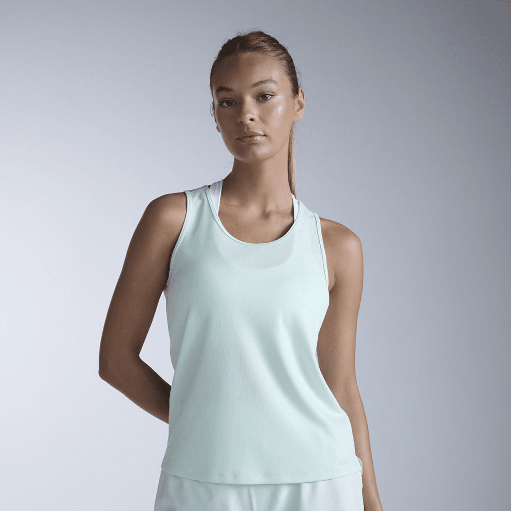 2XU South Africa - Women's Aero Singlet - S