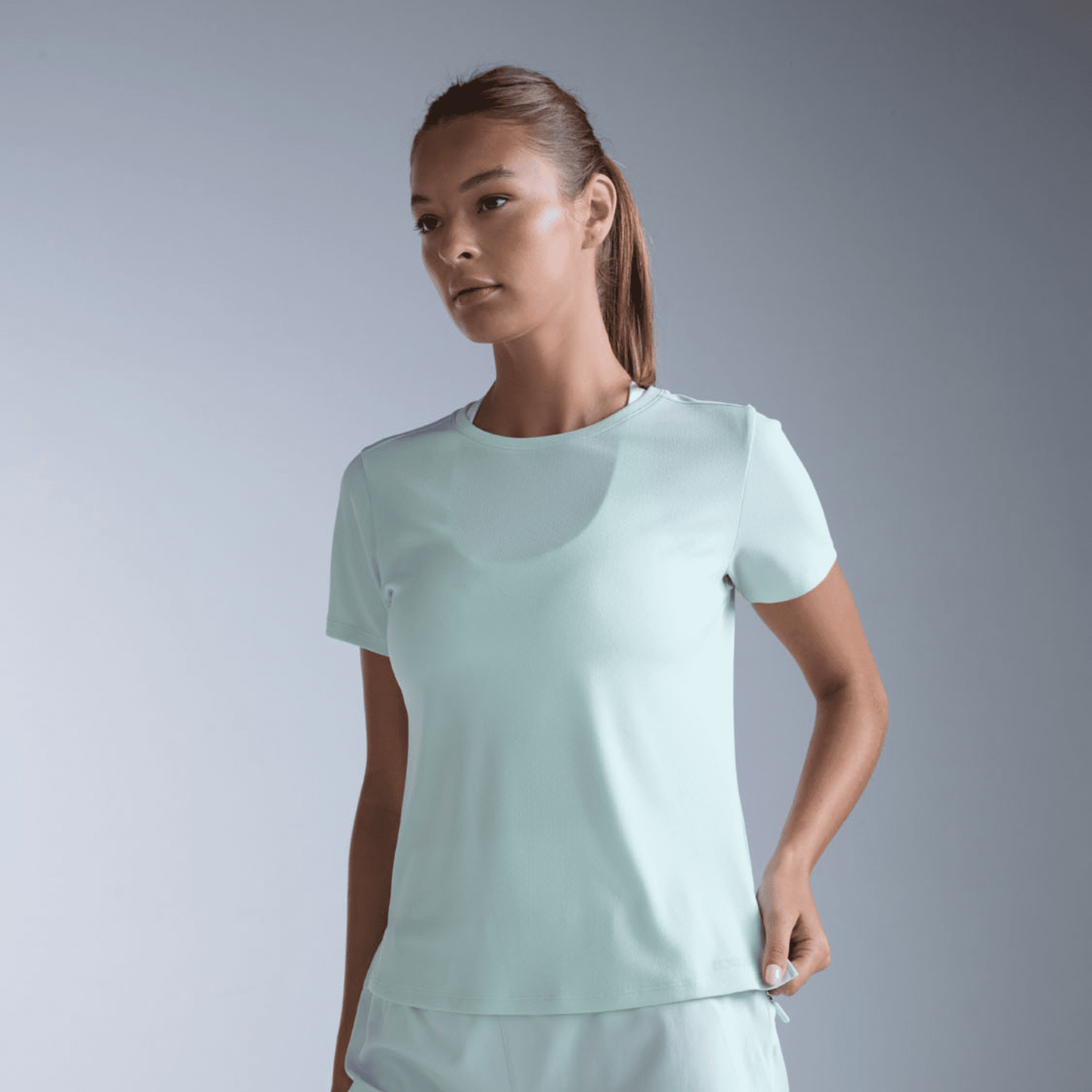 2XU South Africa - Women's Aero Mesh Tee - S