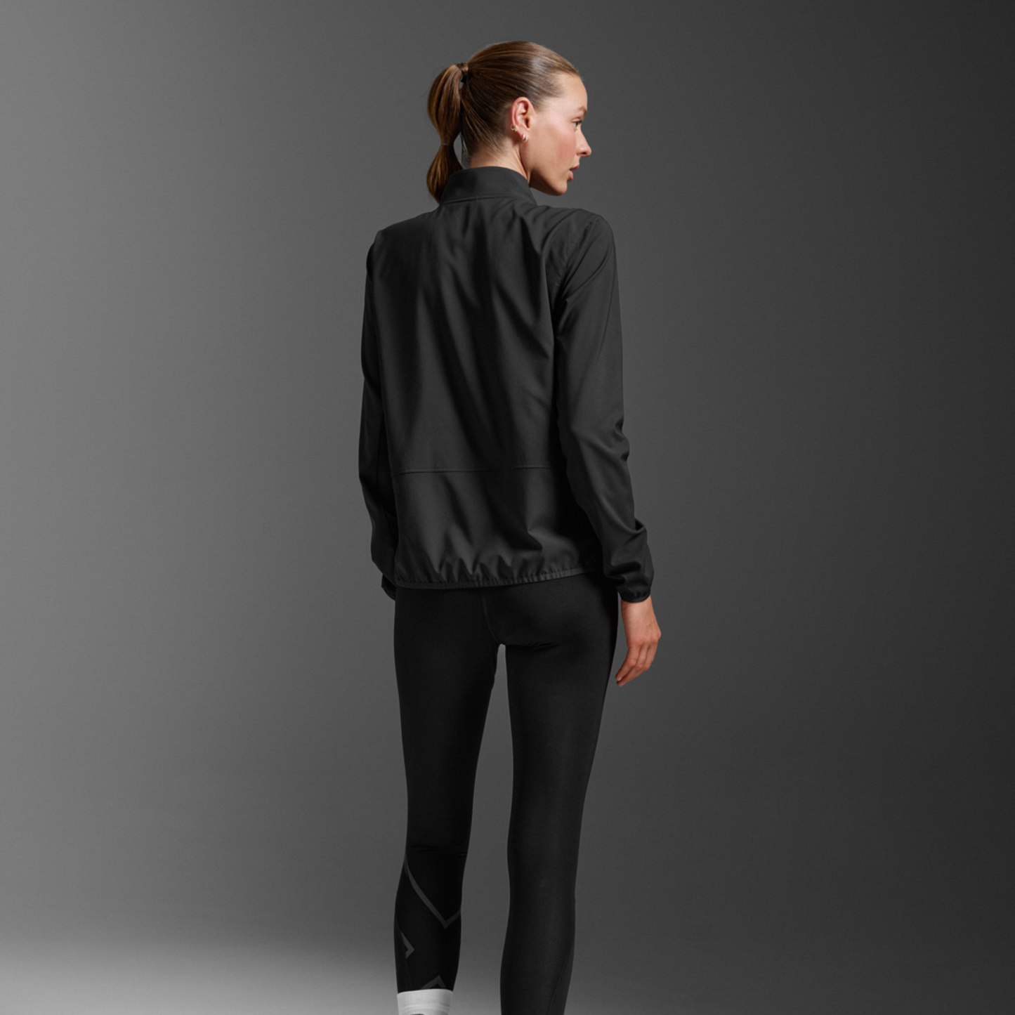 2XU South Africa - Women's Aero Jacket - Black/Silver Reflective