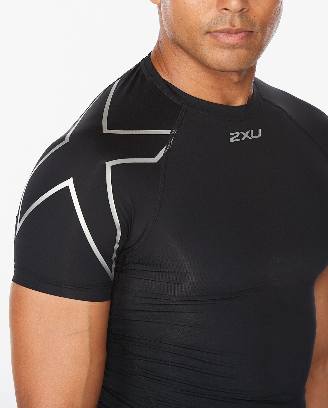 2XU South Africa - Men's Core Compression Short Sleeve - Black/Silver