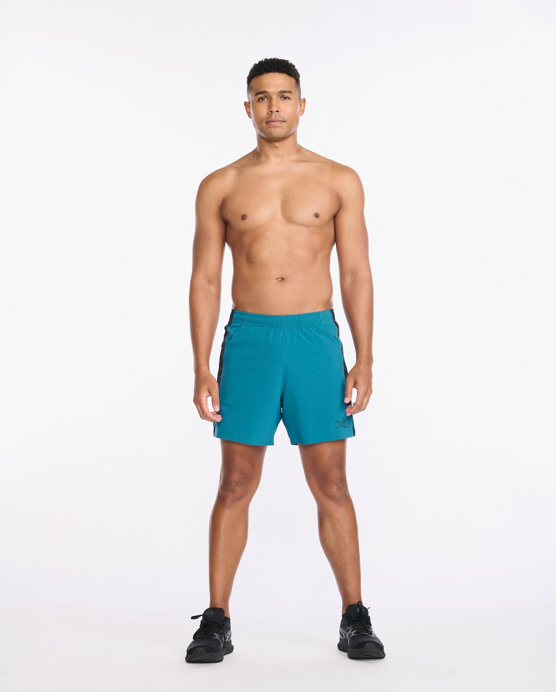 2XU South Africa - Mens Motion 6 inch Shorts - Oceanside/Black