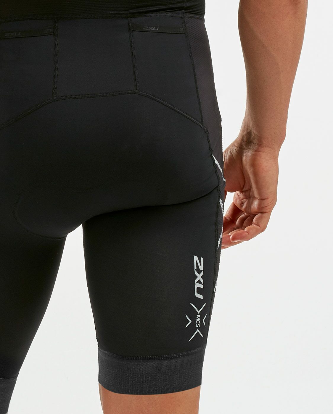 2XU South Africa - Men's Compression Full Zip Sleeved Trisuit - Black - Black/Black