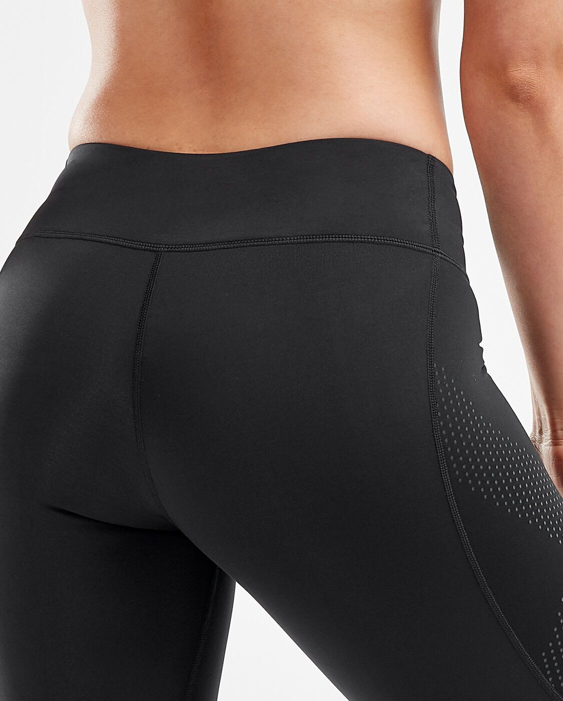 2XU South Africa - Women's Motion Mid-Rise Compression Tights - Black/Dotted Black Logo