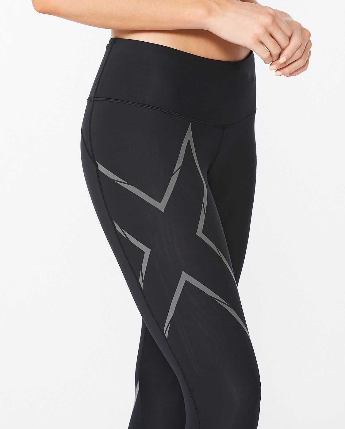2XU South Africa - Women's Light Speed Mid-Rise Compression Tights - Black/Black Reflective
