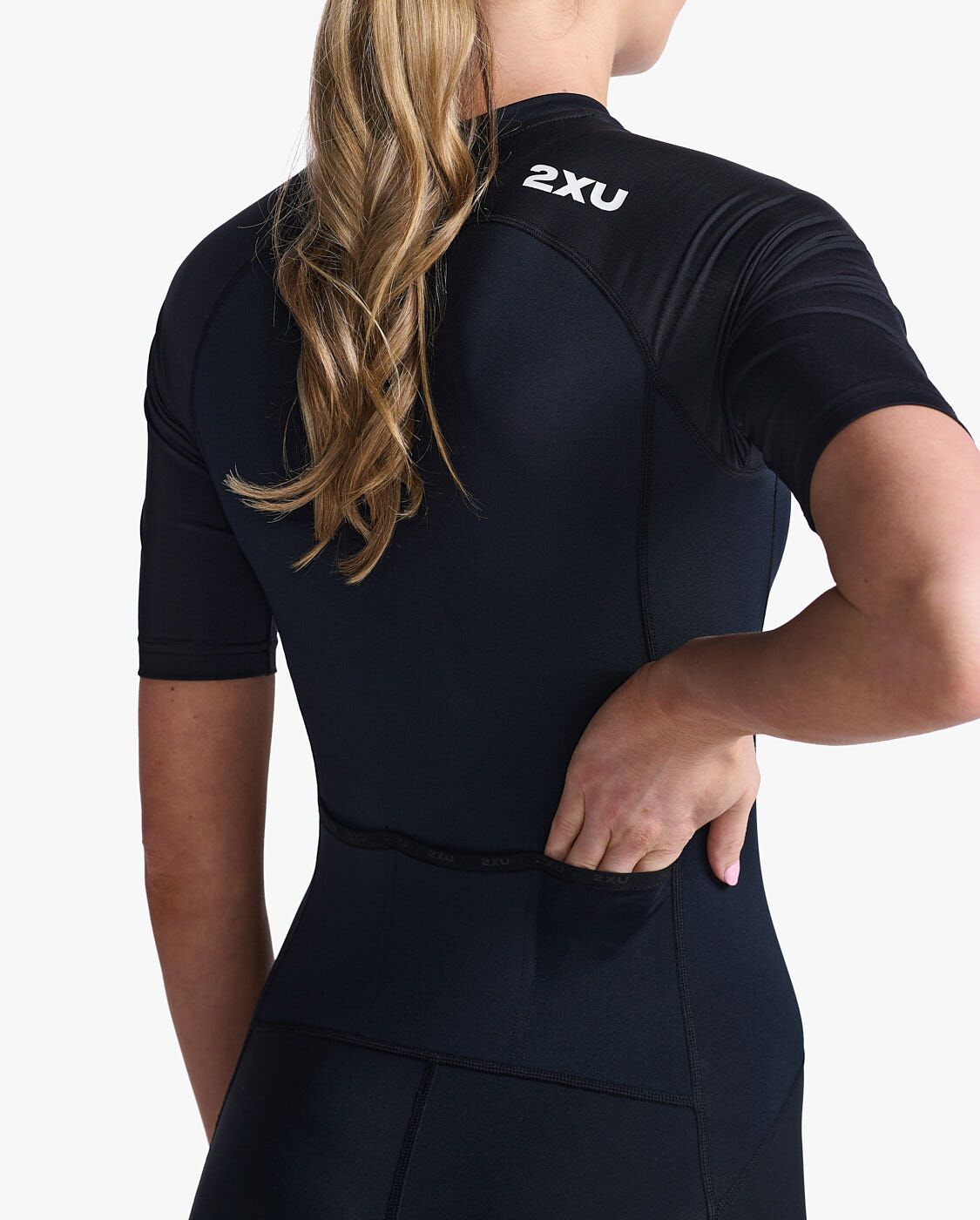 2XU South Africa - Womens Core Sleeved Trisuit - BLK/WHT